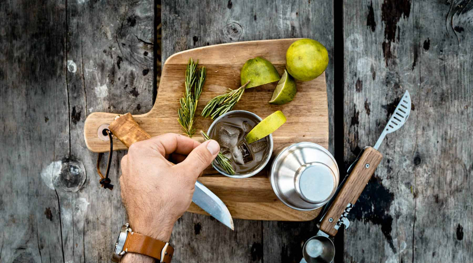 BUILD YOUR OWN GIN BAR